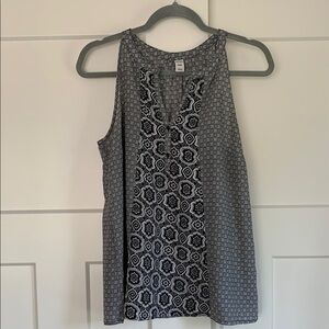 {Old Navy} Women's Black and White Patterned Top